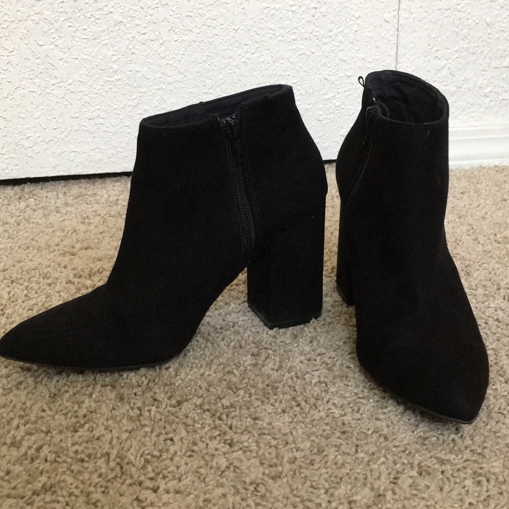 Black Bootie.